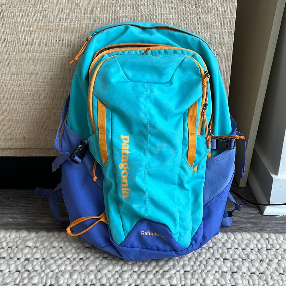 Patagonia Refugio 28L Backpack - VINTAGE Blue, Orange, Purple